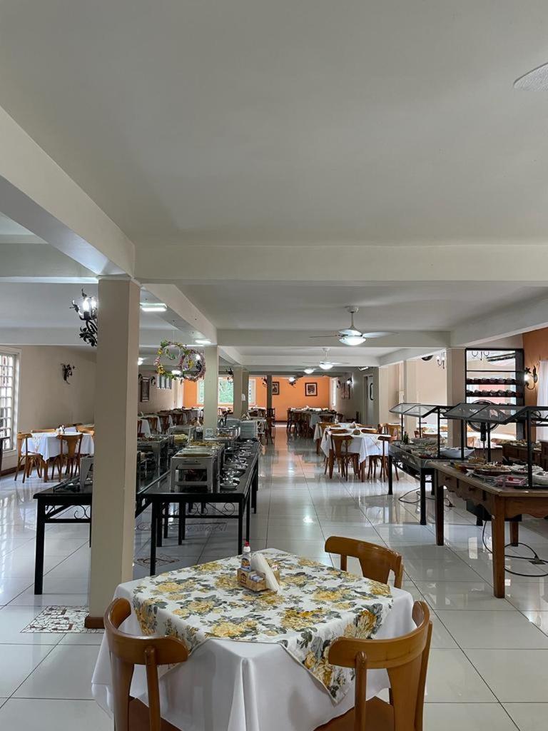 Hotel Fazenda Rochedo Conservatoria Exterior photo